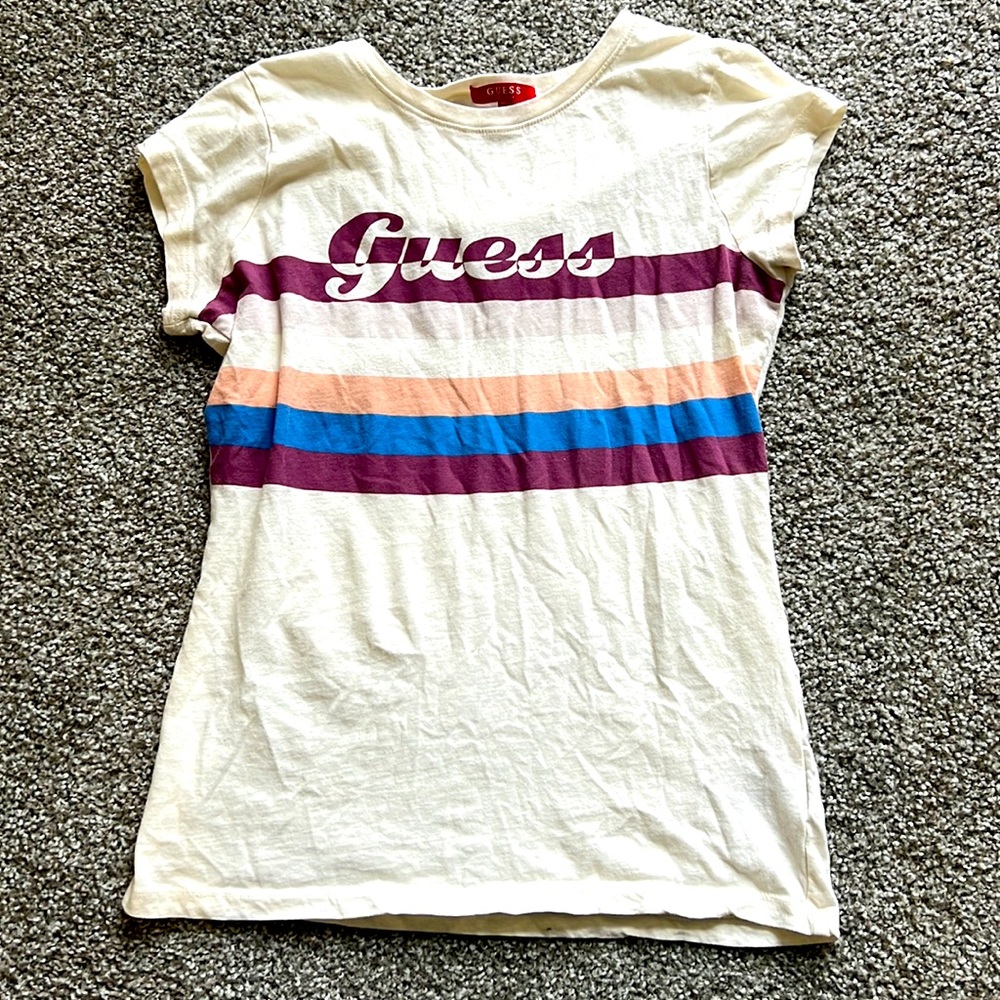 Guess tshirt